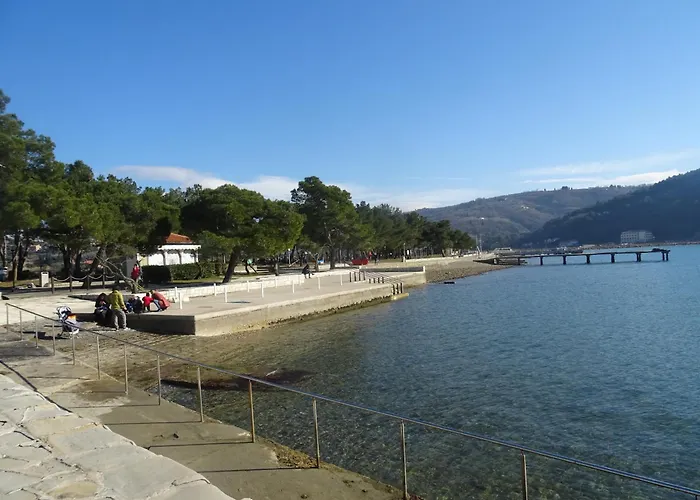 דירה Heart Of Al סטרוניאן